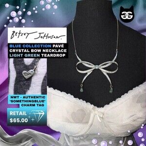 Betsey Johnson Blue CollectionCrystal Bow Necklace Bridal silver Emerald Green